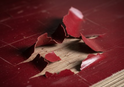 Peeling phenolic film on shuttering plywood